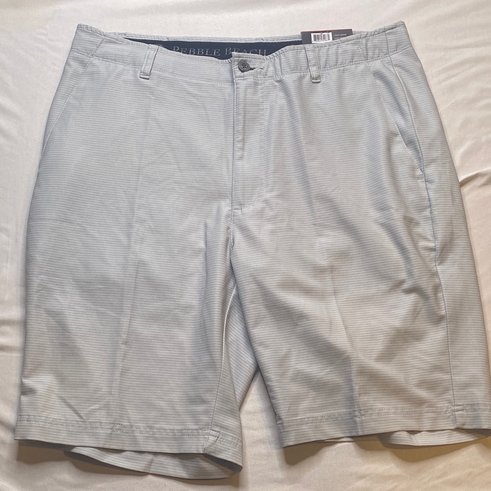 Pebble Beach Men's Light Gray Flat Front‎ Shorts
